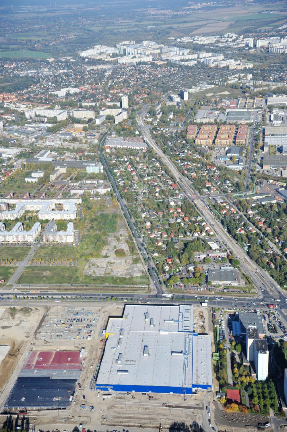 Berlin aus der Vogelperspektive: IKEA-Baustelle Berlin Lichtenberg