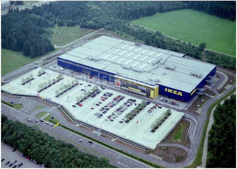 Luftaufnahme München - IKEA Einrichtungshaus am Autobahndreieck München Taufkirchen