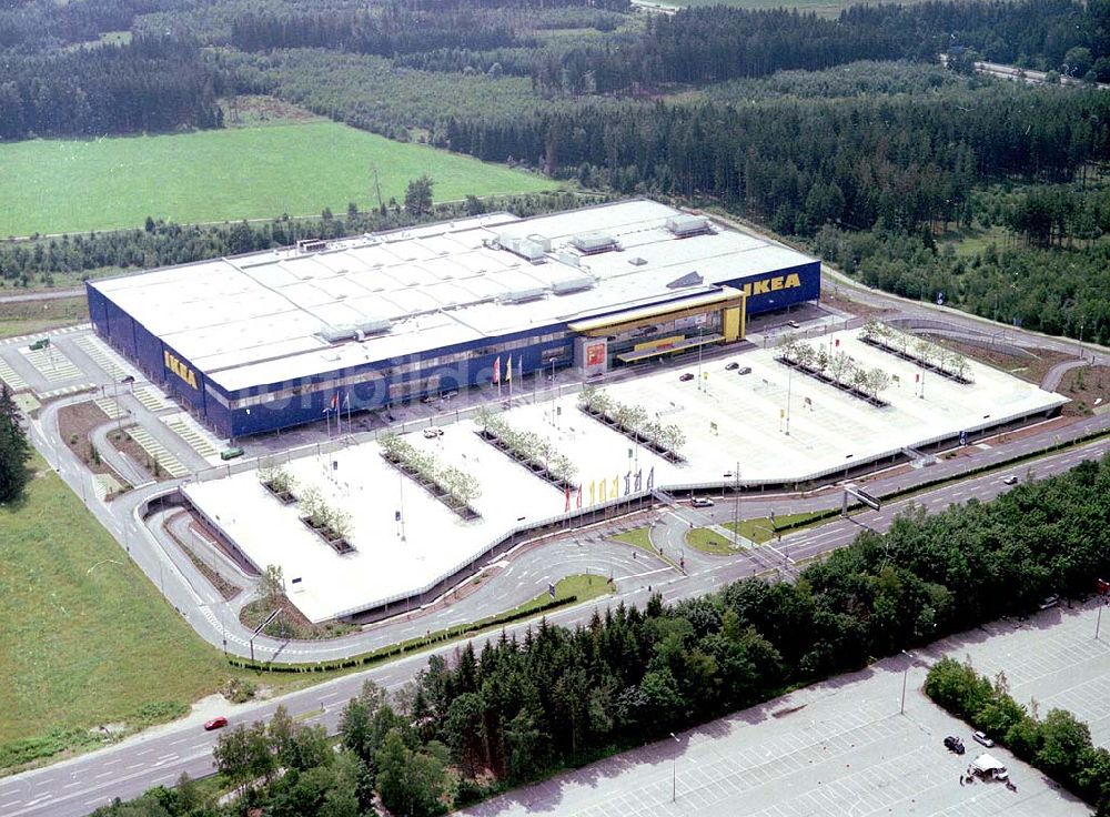 Luftbild München - IKEA Einrichtungshaus am Autobahndreieck München Taufkirchen