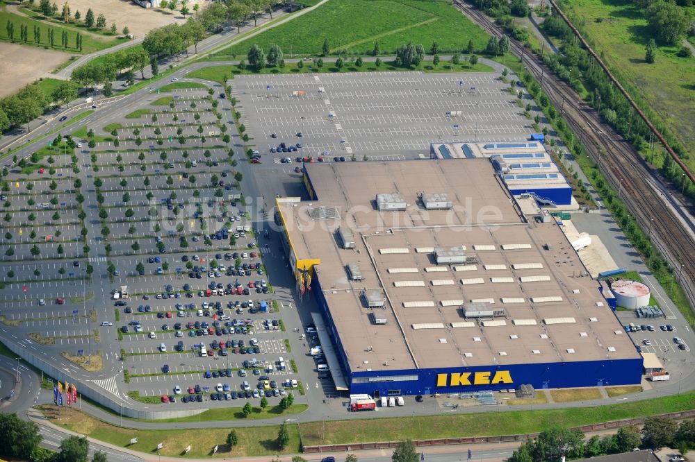 Luftaufnahme Duisburg - IKEA Einrichtungshaus an der Beeker Straße am Autobahnkreuz Duisburg-Nord in Duisburg im Bundesland Nordrhein-Westfalen