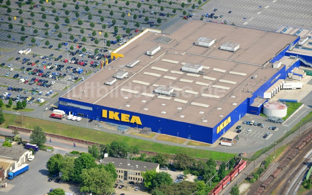 Luftbild Duisburg - IKEA Einrichtungshaus an der Beeker Straße am Autobahnkreuz Duisburg-Nord in Duisburg im Bundesland Nordrhein-Westfalen