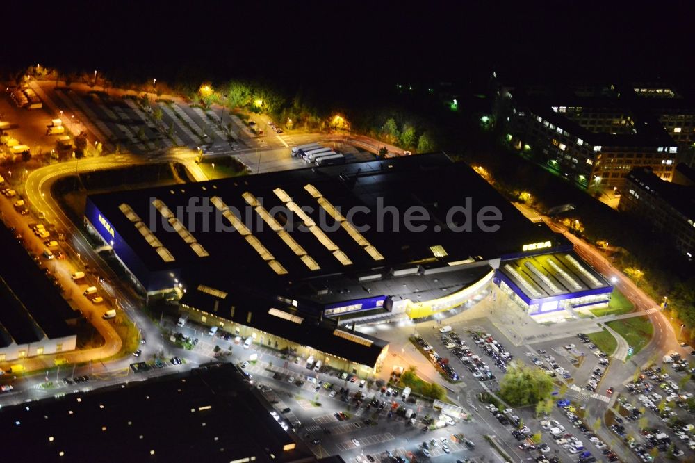 Berlin Tempelhof aus der Vogelperspektive: IKEA Einrichtungshaus in Berlin