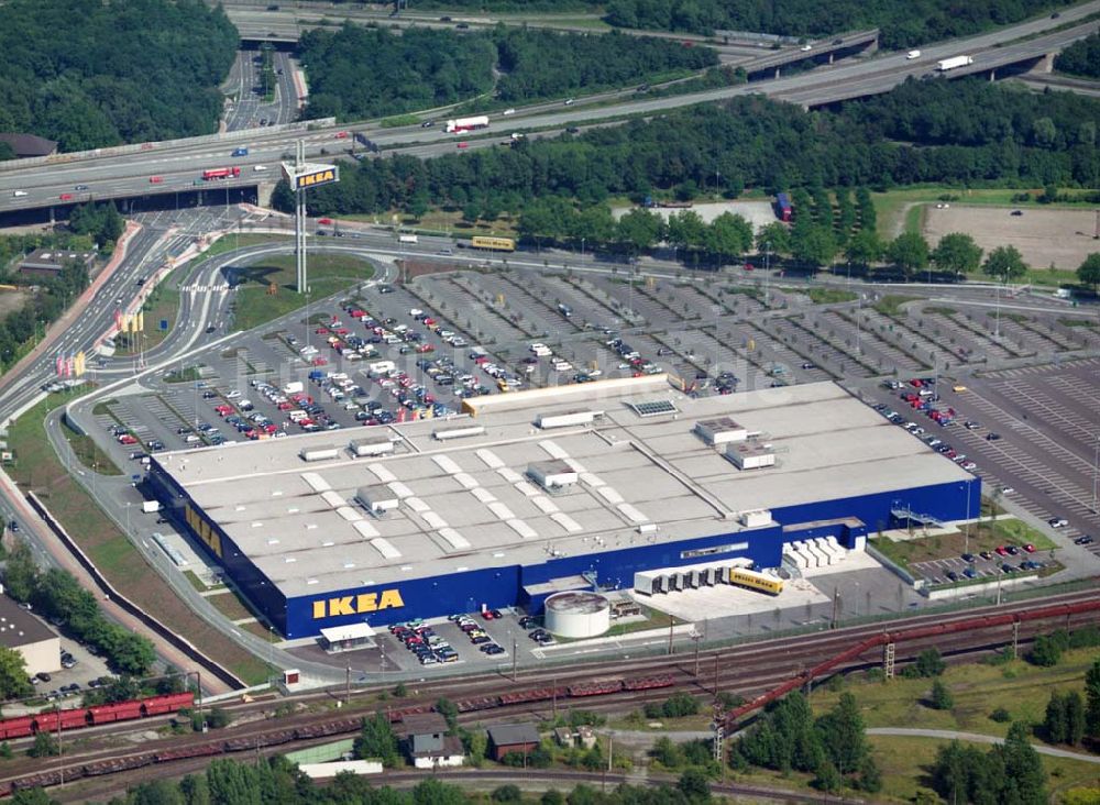 Duisburg (NRW) aus der Vogelperspektive: IKEA Einrichtungshaus - Duisburg (NRW)