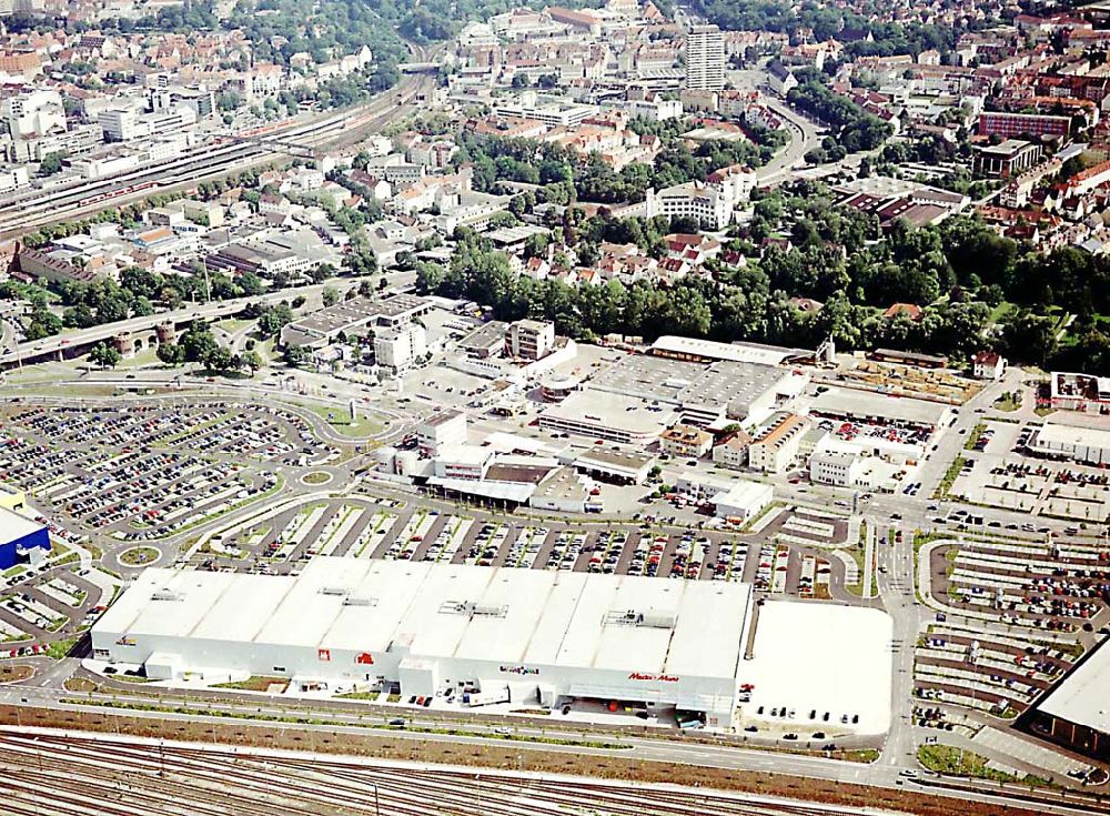 Luftaufnahme Neu-Ulm / Bayern - IKEA-Einrichtungshaus, Einkaufszentrum auf dem Grundstück IKEA-Niederlassung Ulm an der Blaubeurer Straße in 89077 Ulm