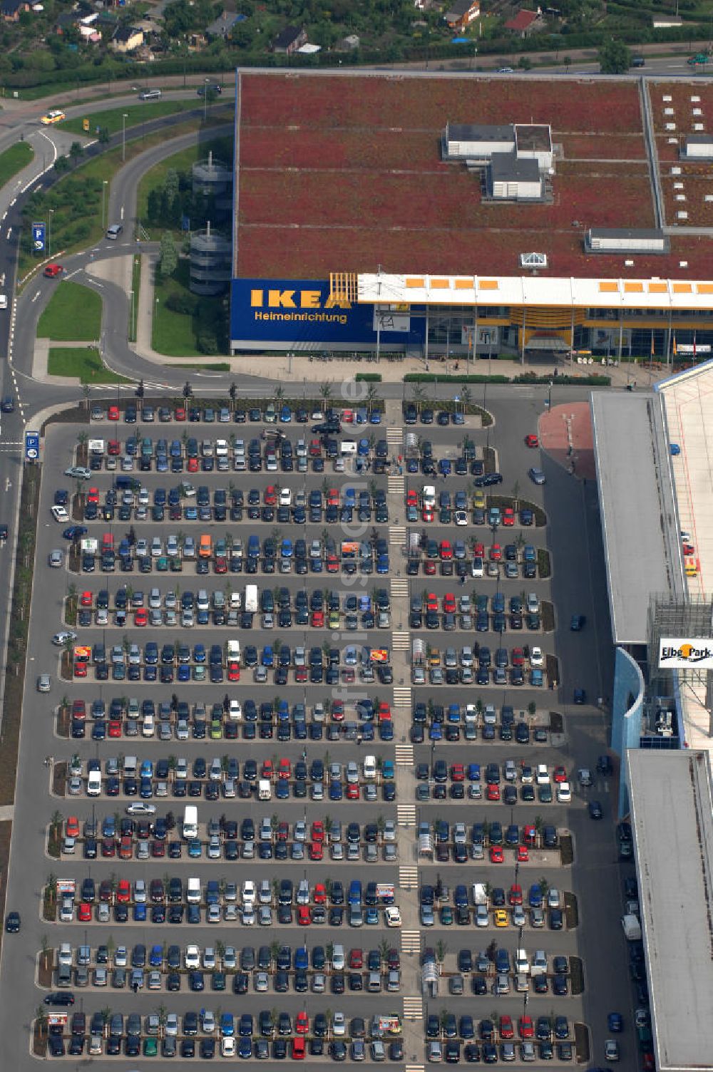 Luftaufnahme Dresden - IKEA - Einrichtungshaus im Elbepark Dresden