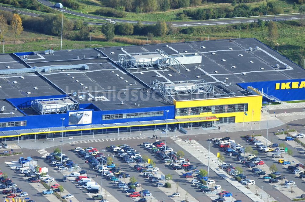 Günthersdorf von oben - IKEA Einrichtungshaus in Günthersdorf