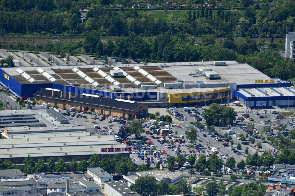 Berlin aus der Vogelperspektive: IKEA Einrichtungshaus / Möbelhaus in Berlin - Tempelhof