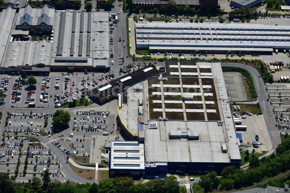 Luftbild Berlin - IKEA Einrichtungshaus / Möbelhaus in Berlin - Tempelhof