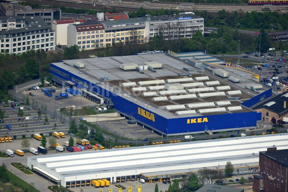 Luftbild Berlin - IKEA Einrichtungshaus / Möbelhaus in Berlin - Tempelhof