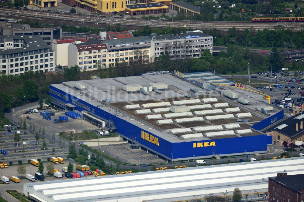 Luftaufnahme Berlin - IKEA Einrichtungshaus / Möbelhaus in Berlin - Tempelhof