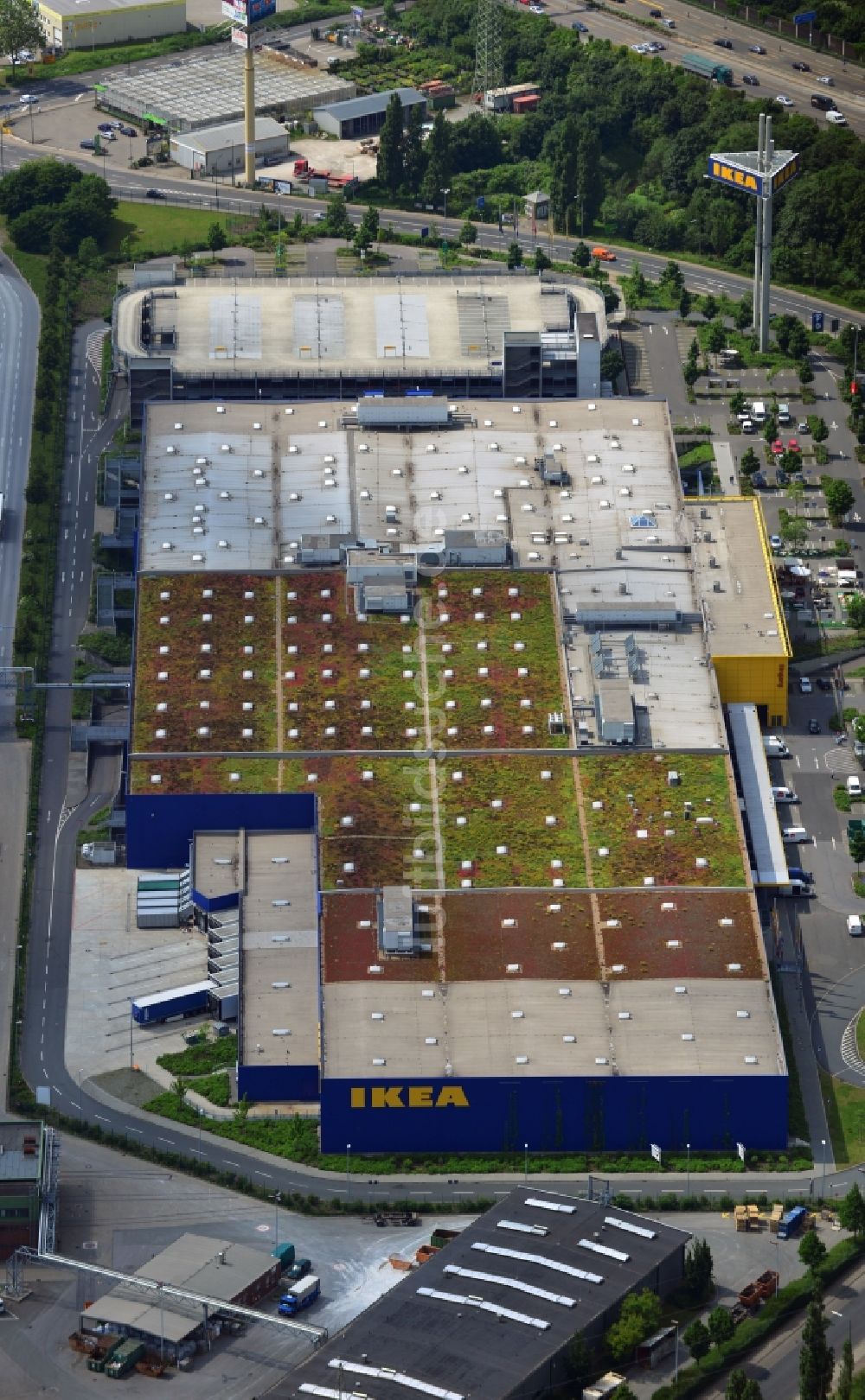 Luftbild Düsseldorf - IKEA Einrichtungshaus / Möbelhaus in Düsseldorf im Bundesland Nordrhein-Westfalen