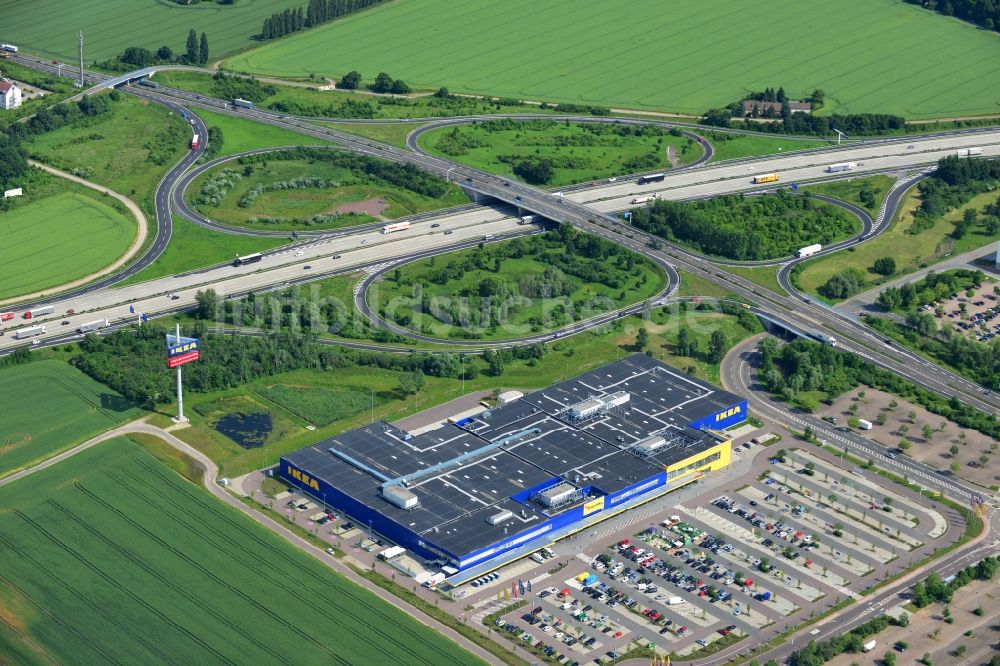 Leuna OT Günthersdorf aus der Vogelperspektive: IKEA Einrichtungshaus / Möbelhaus Leipzig / Halle in Günthersdorf im Bundesland Sachsen-Anhalt