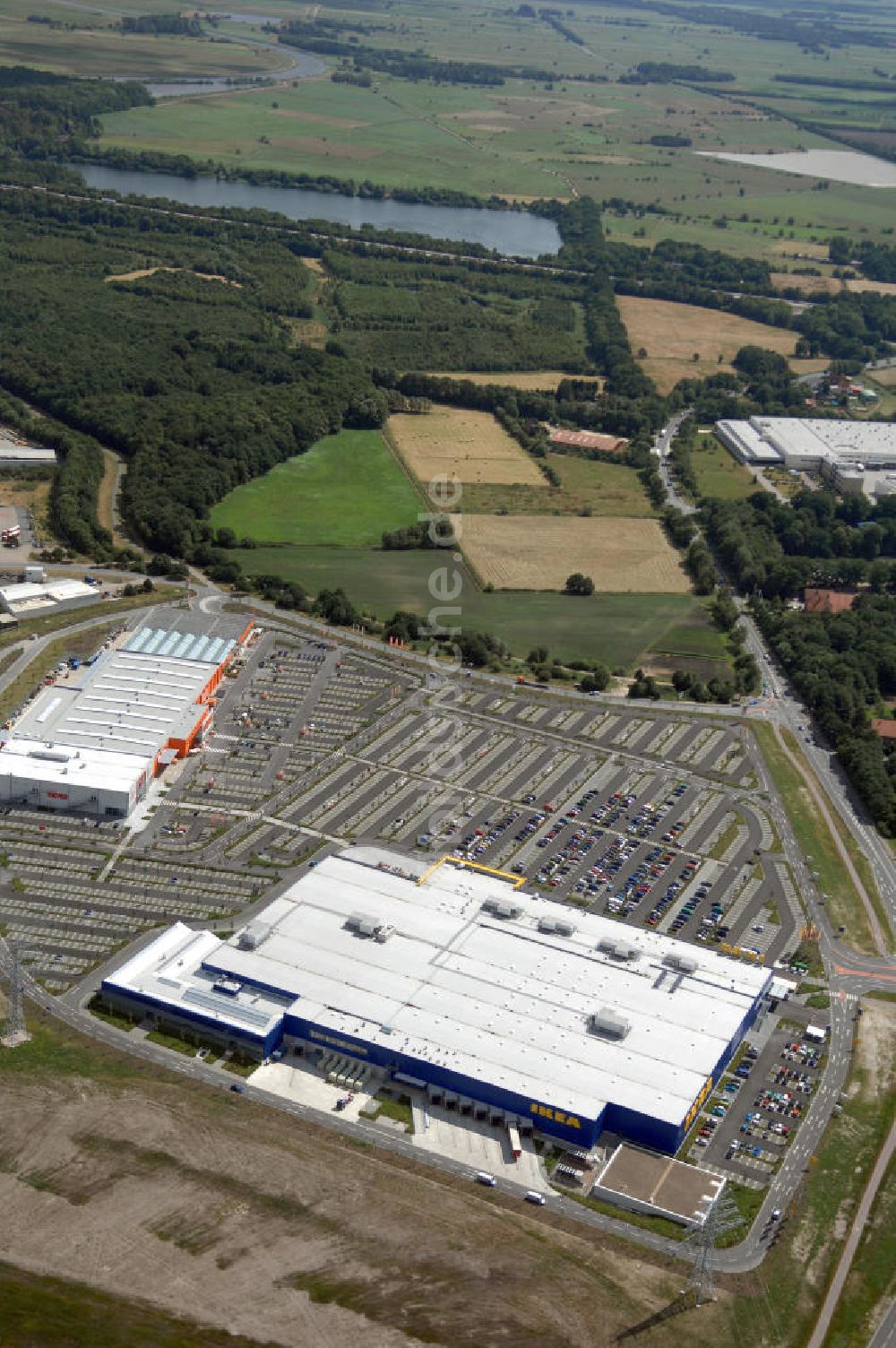 Luftbild Oldenburg - IKEA Einrichtungshaus in Oldenburg