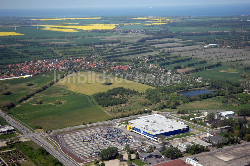 Rostock aus der Vogelperspektive: IKEA Einrichtungshaus Rostock