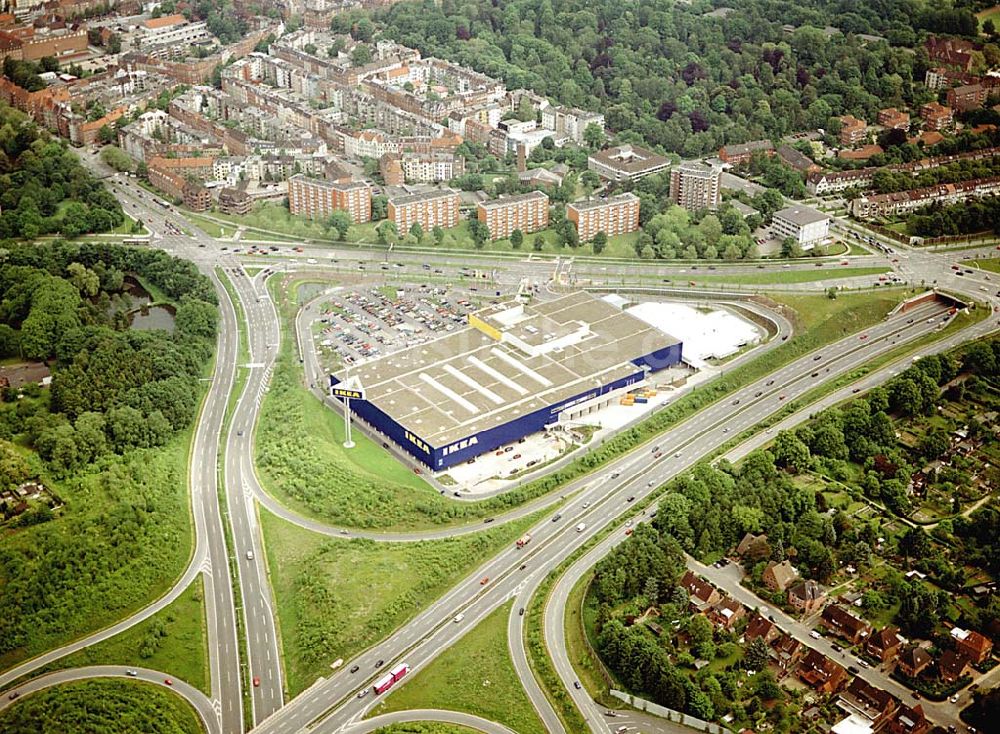 Kiel aus der Vogelperspektive: IKEA-Einrichtungshaus am Westring in Kiel-Hassee.