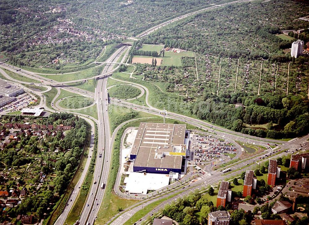 Kiel von oben - IKEA-Einrichtungshaus am Westring in Kiel-Hassee.