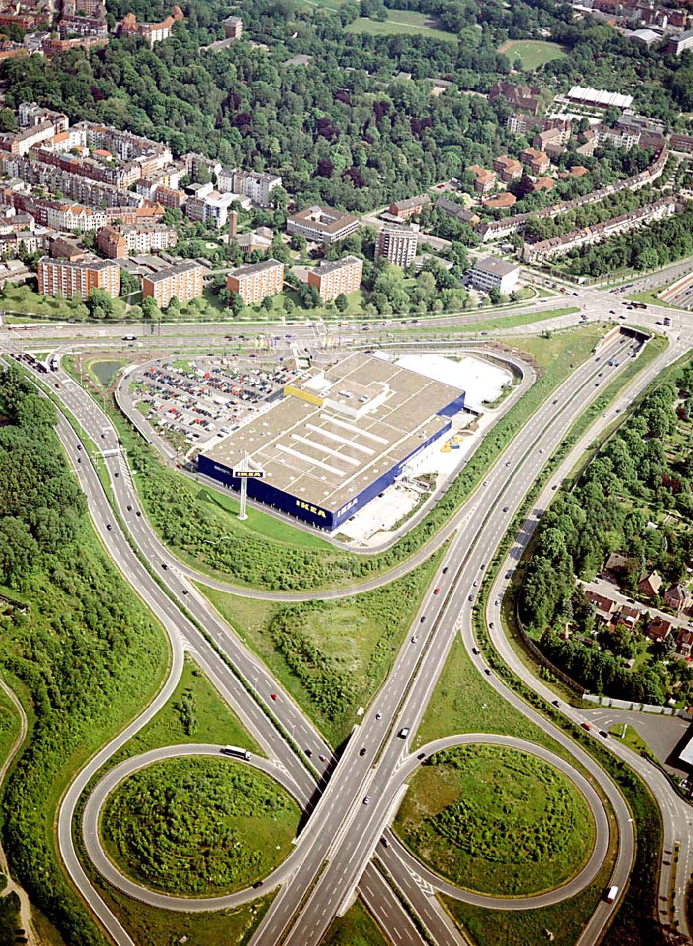 Luftaufnahme Kiel - IKEA-Einrichtungshaus am Westring in Kiel-Hassee.