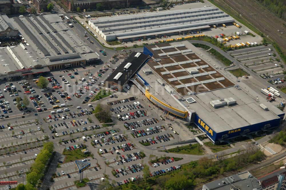 Luftbild Berlin - IKEA Möbelhaus / furniture store Berlin-Tempelhof