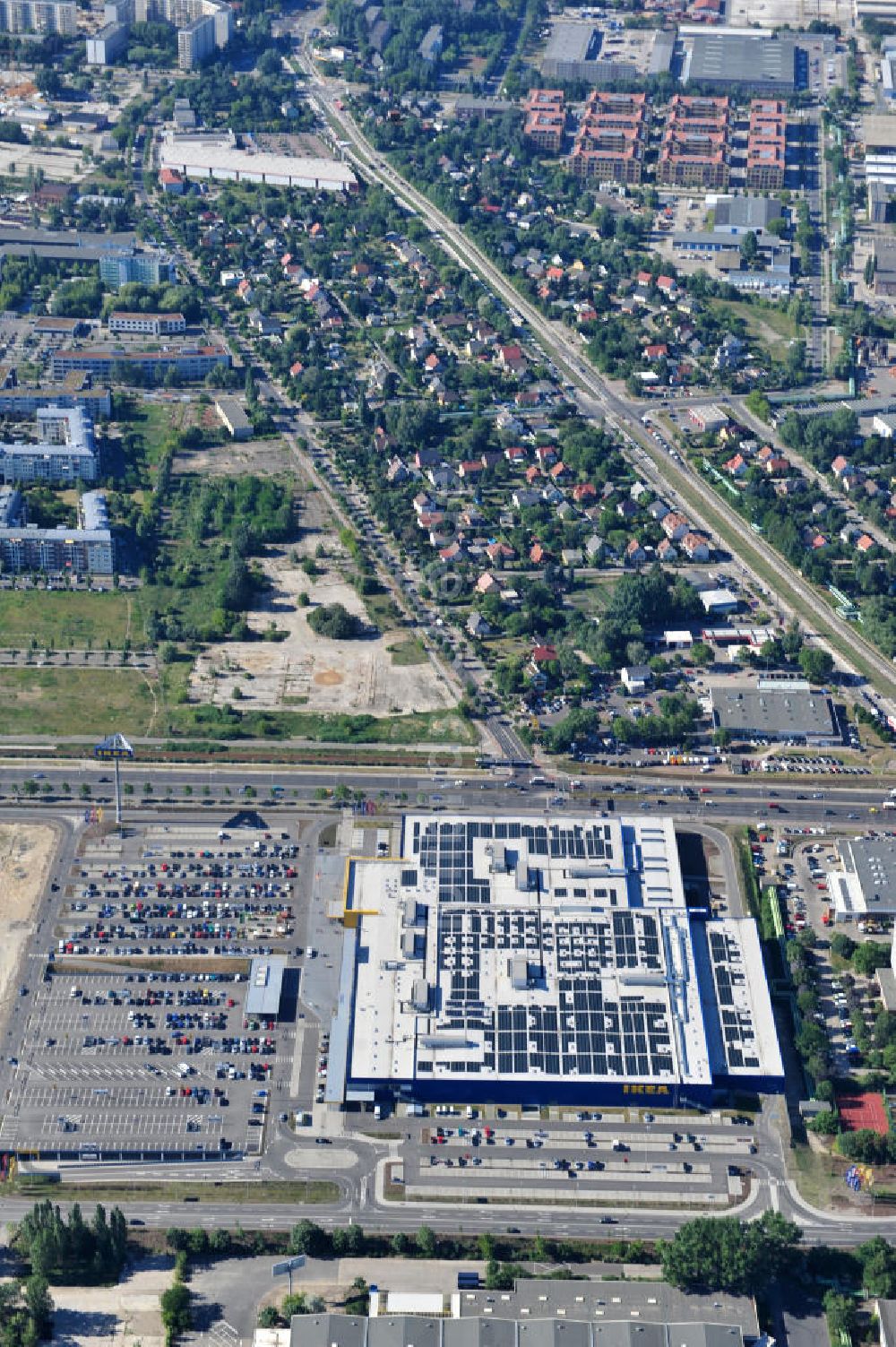 Berlin Lichtenberg aus der Vogelperspektive: IKEA-Neubau Berlin Lichtenberg