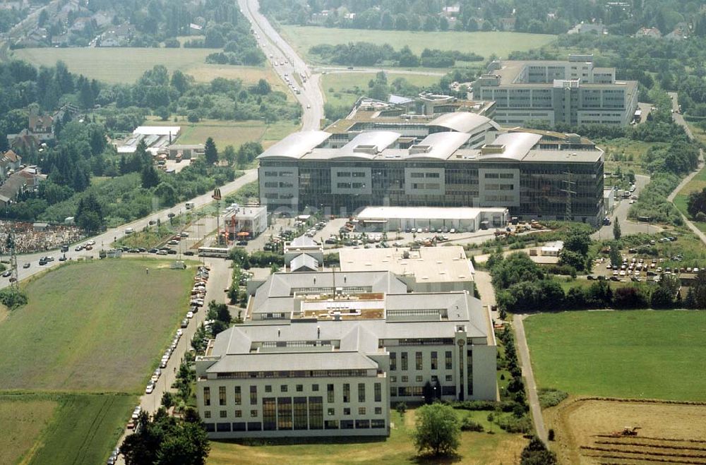 Luftbild Schwalbach/Taunus - Immobilienkomplex der HVB-Immobilienmanagement AG in Schwalbach / Taunus