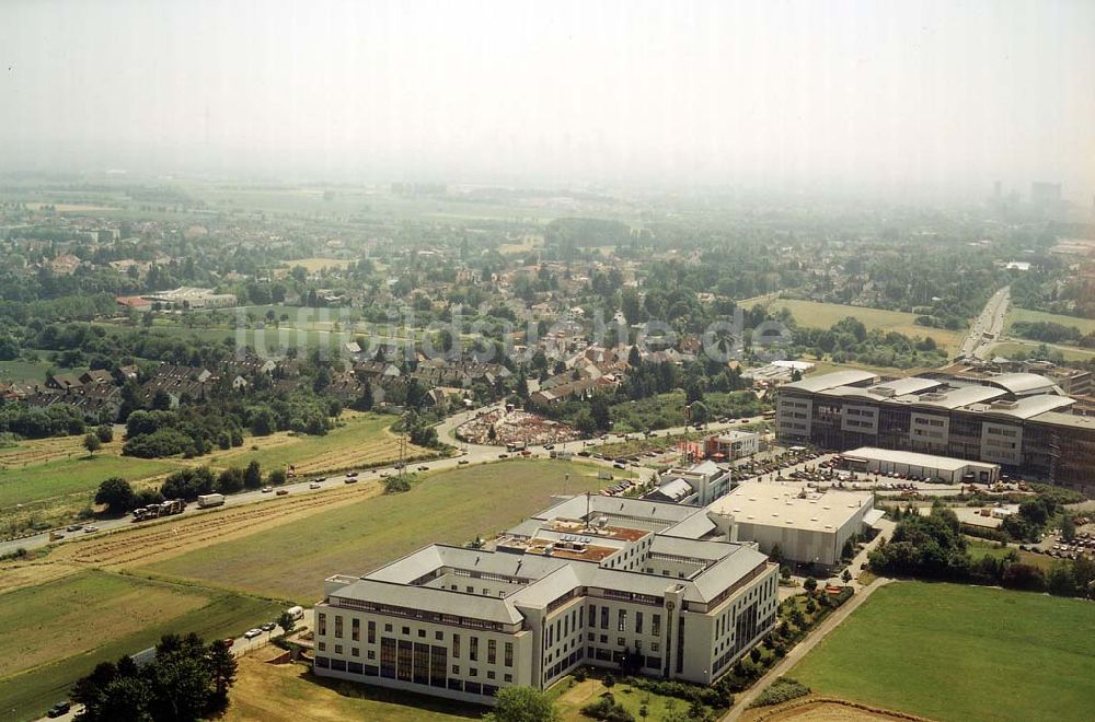 Schwalbach/Taunus von oben - Immobilienkomplex der HVB-Immobilienmanagement AG in Schwalbach / Taunus