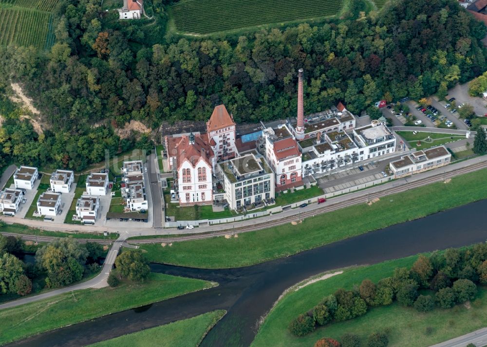 Riegel am Kaiserstuhl von oben - Industrie- Denkmal derund Produktionshallen des Geländes Ehemalige Brauerei Riegel in Riegel am Kaiserstuhl im Bundesland Baden-Württemberg, Deutschland