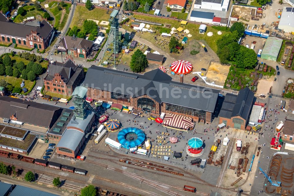 Dortmund aus der Vogelperspektive: Industrie- Denkmal des Geländes LWL-Industriemuseum Zeche Zollern im Ortsteil Lütgendortmund in Dortmund im Bundesland Nordrhein-Westfalen, Deutschland