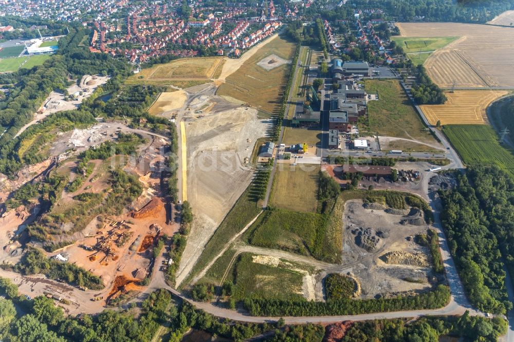 Luftbild Ahlen - Industrie- Denkmal der technischen Anlagen und Produktionshallen des Geländes der Zeche Westfalen in Ahlen im Bundesland Nordrhein-Westfalen, Deutschland