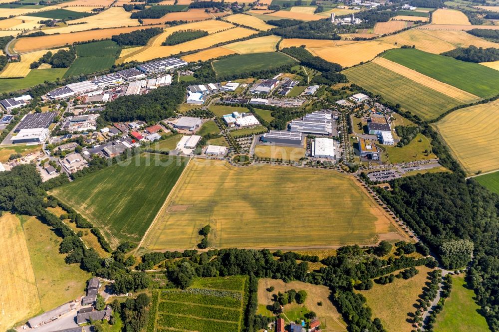 Luftaufnahme Ahlen - Industrie- und Gewerbegebiet in Ahlen im Bundesland Nordrhein-Westfalen, Deutschland