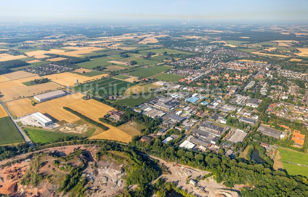 Luftbild Ahlen - Industrie- und Gewerbegebiet in Ahlen im Bundesland Nordrhein-Westfalen, Deutschland