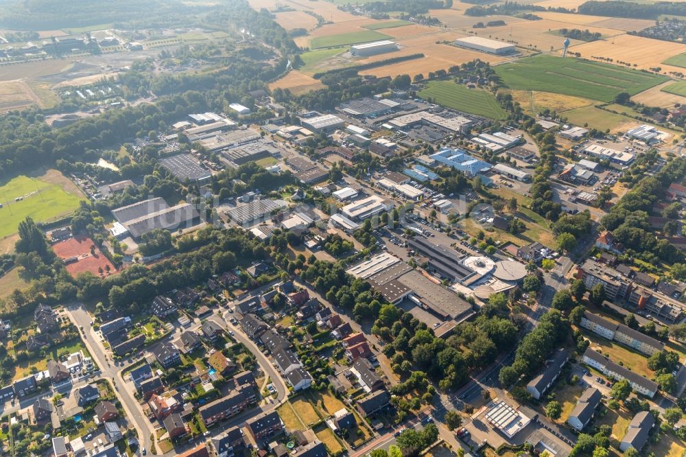 Luftaufnahme Ahlen - Industrie- und Gewerbegebiet in Ahlen im Bundesland Nordrhein-Westfalen, Deutschland