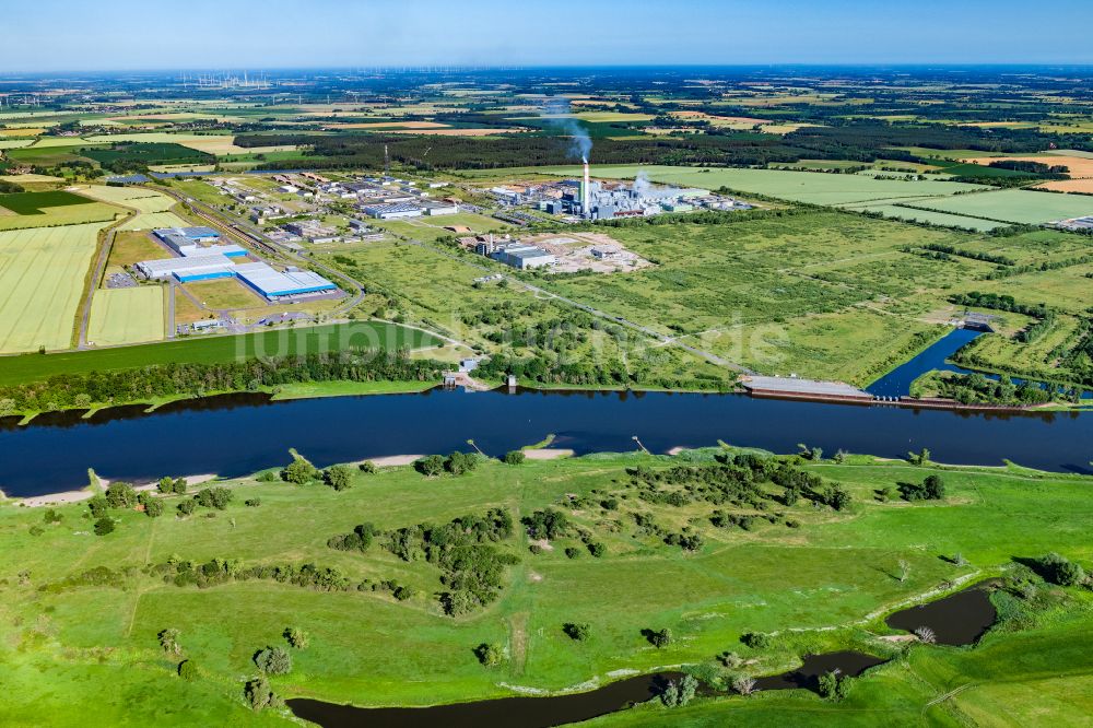 Luftaufnahme Arneburg - Industrie- und Gewerbegebiet in Arneburg im Bundesland Sachsen-Anhalt, Deutschland