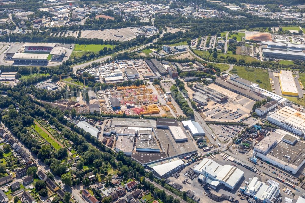 Bergeborbeck aus der Vogelperspektive: Industrie- und Gewerbegebiet in Bergeborbeck im Bundesland Nordrhein-Westfalen, Deutschland