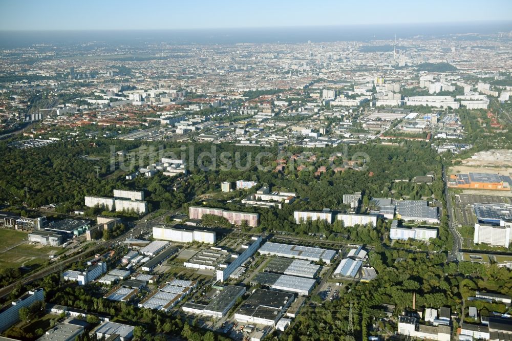 Berlin von oben - Industrie- und Gewerbegebiet in Berlin