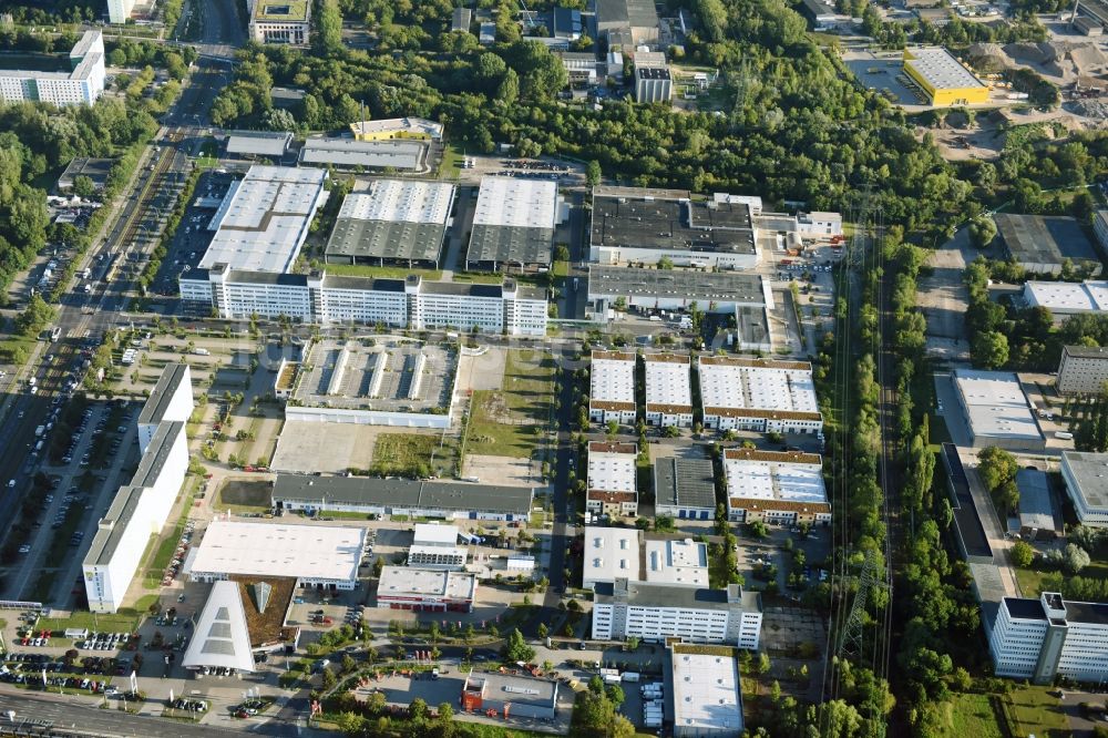 Berlin aus der Vogelperspektive: Industrie- und Gewerbegebiet in Berlin