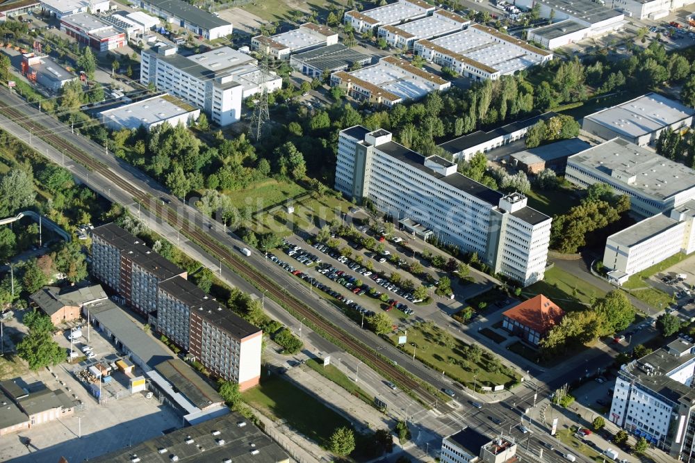 Berlin aus der Vogelperspektive: Industrie- und Gewerbegebiet in Berlin