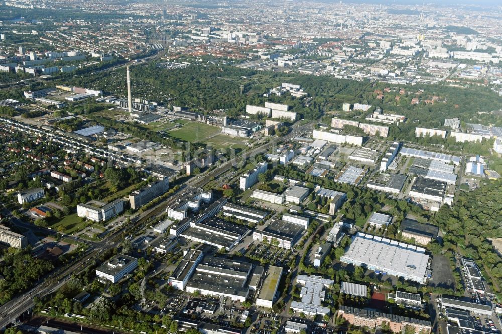 Luftaufnahme Berlin - Industrie- und Gewerbegebiet in Berlin