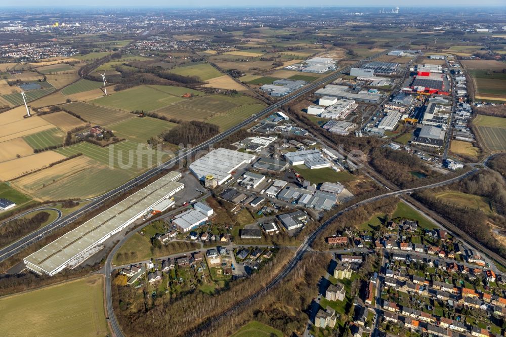 Luftaufnahme Bönen - Industrie- und Gewerbegebiet in Bönen im Bundesland Nordrhein-Westfalen, Deutschland