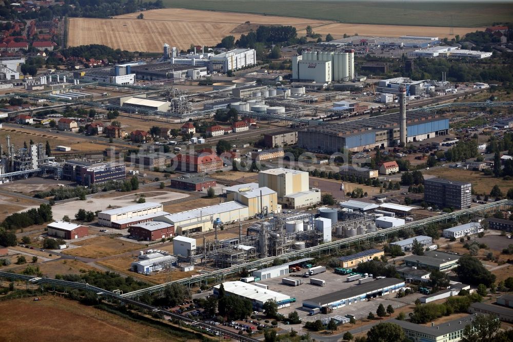 Luftbild Bitterfeld-Wolfen - Industrie- und Gewerbegebiet Chemiepark in Bitterfeld-Wolfen im Bundesland Sachsen-Anhalt