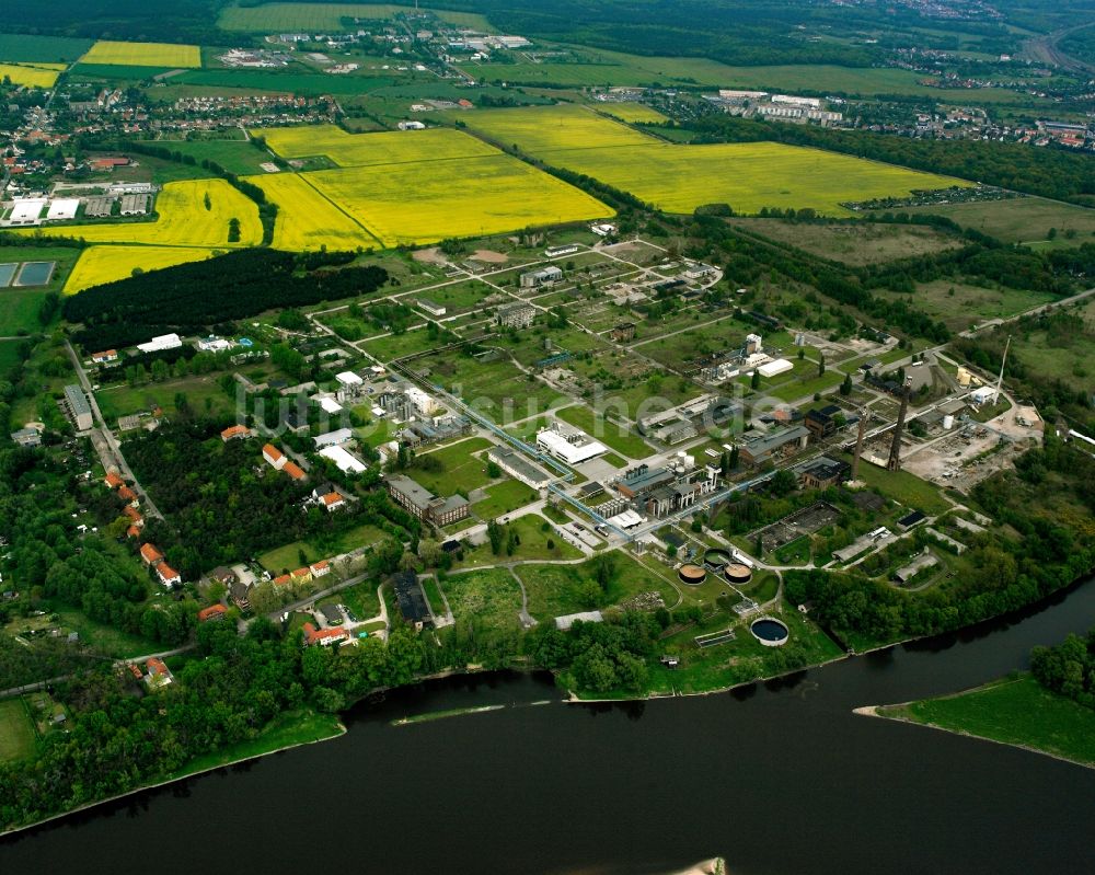 Luftaufnahme Rodleben - Industrie- und Gewerbegebiet an der Elbe in Rosslau im Bundesland Sachsen-Anhalt, Deutschland