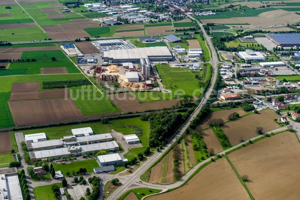 Mahlberg von oben - Industrie- und Gewerbegebiet in Ettenheim / Mahlberg im Bundesland Baden-Württemberg, Deutschland