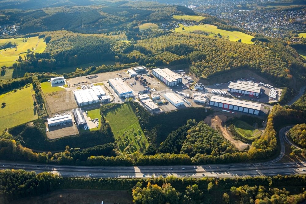 Luftaufnahme Freudenberg - Industrie- und Gewerbegebiet in Freudenberg im Bundesland Nordrhein-Westfalen