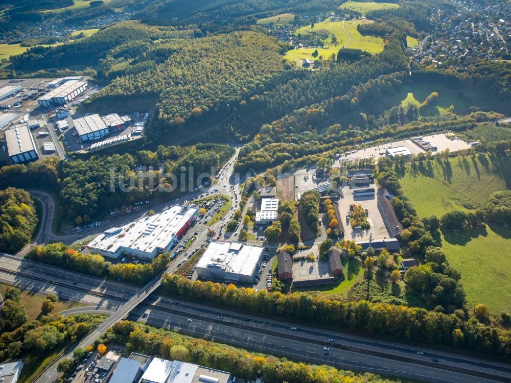 Freudenberg aus der Vogelperspektive: Industrie- und Gewerbegebiet in Freudenberg im Bundesland Nordrhein-Westfalen