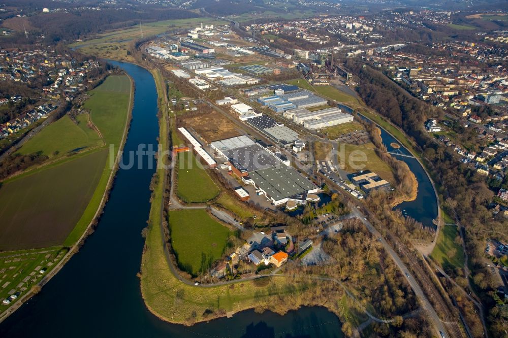 Luftaufnahme Hattingen - Industrie- und Gewerbegebiet Gewerbe- und Landschaftspark Heinrichshütte am Ufer des Flusses Ruhr in Hattingen im Bundesland Nordrhein-Westfalen