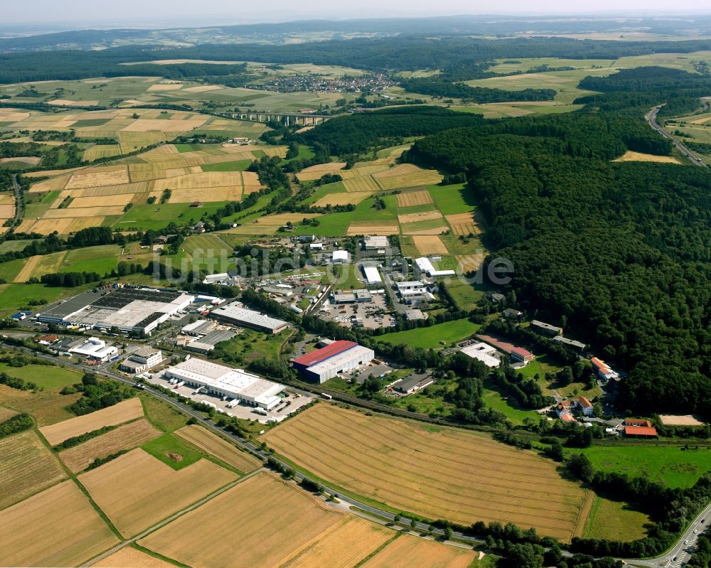 Großen-Buseck aus der Vogelperspektive: Industrie- und Gewerbegebiet in Großen-Buseck im Bundesland Hessen, Deutschland