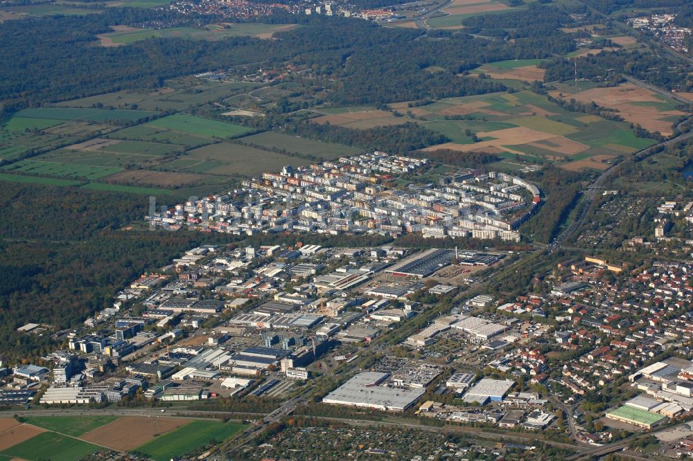 Luftbild Freiburg im Breisgau - Industrie- und Gewerbegebiet Haid mit Stadtteil Rieselfeld Planungsgebiet Dietenbach in Freiburg im Breisgau im Bundesland Baden-Württemberg, Deutschland