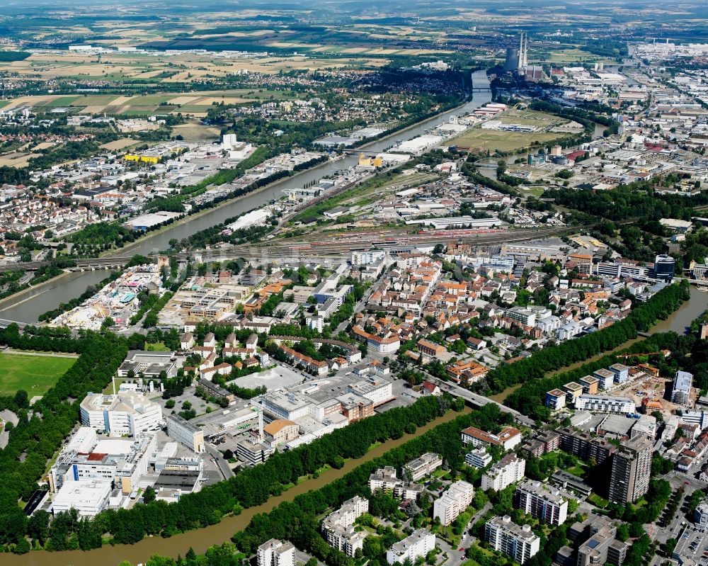 Heilbronn aus der Vogelperspektive: Industrie- und Gewerbegebiet in Heilbronn im Bundesland Baden-Württemberg, Deutschland