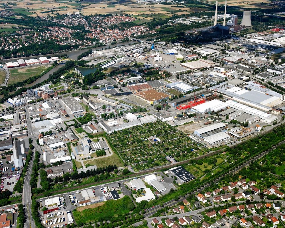 Heilbronn aus der Vogelperspektive: Industrie- und Gewerbegebiet in Heilbronn im Bundesland Baden-Württemberg, Deutschland