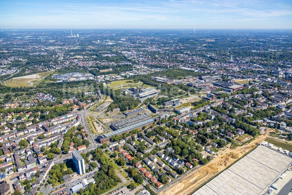 Bochum aus der Vogelperspektive: Industrie- und Gewerbegebiet mit der Jahrhunderthalle zwischen Bessemerstraße - Alleestraße - Obere Stahlindustrie in Bochum im Bundesland Nordrhein-Westfalen, Deutschland