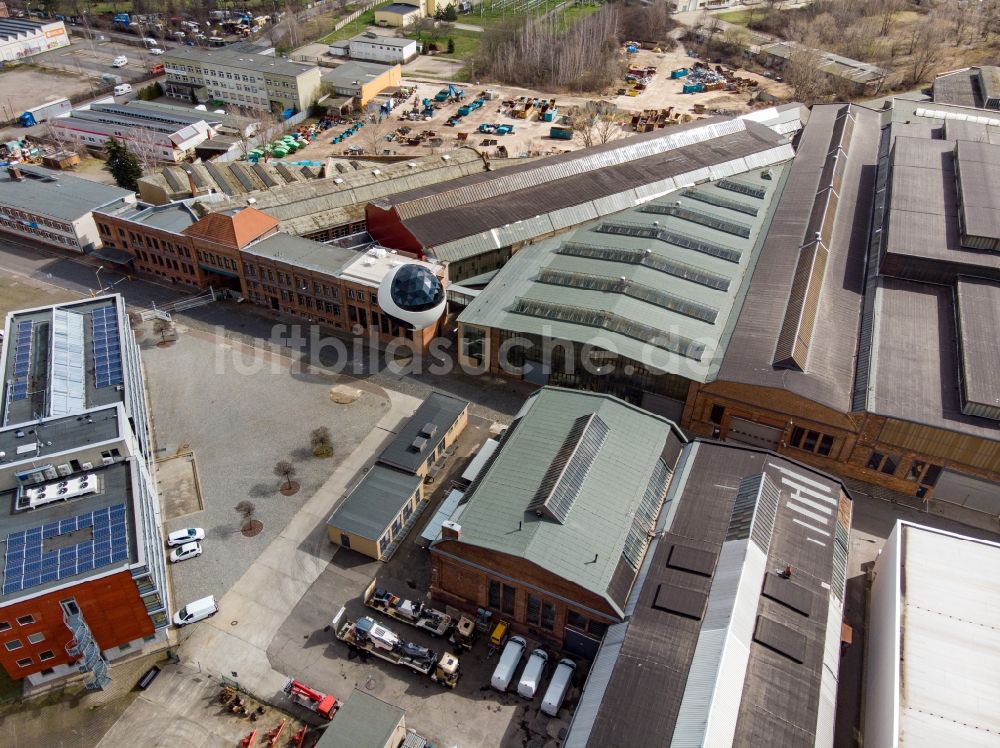 Leipzig von oben - Industrie- und Gewerbegebiet der Kirow Ardelt GmbH in Leipzig im Bundesland Sachsen, Deutschland